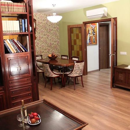 Fantastico Apartamento A 100 M Del Centro Leilighet Girona Eksteriør bilde